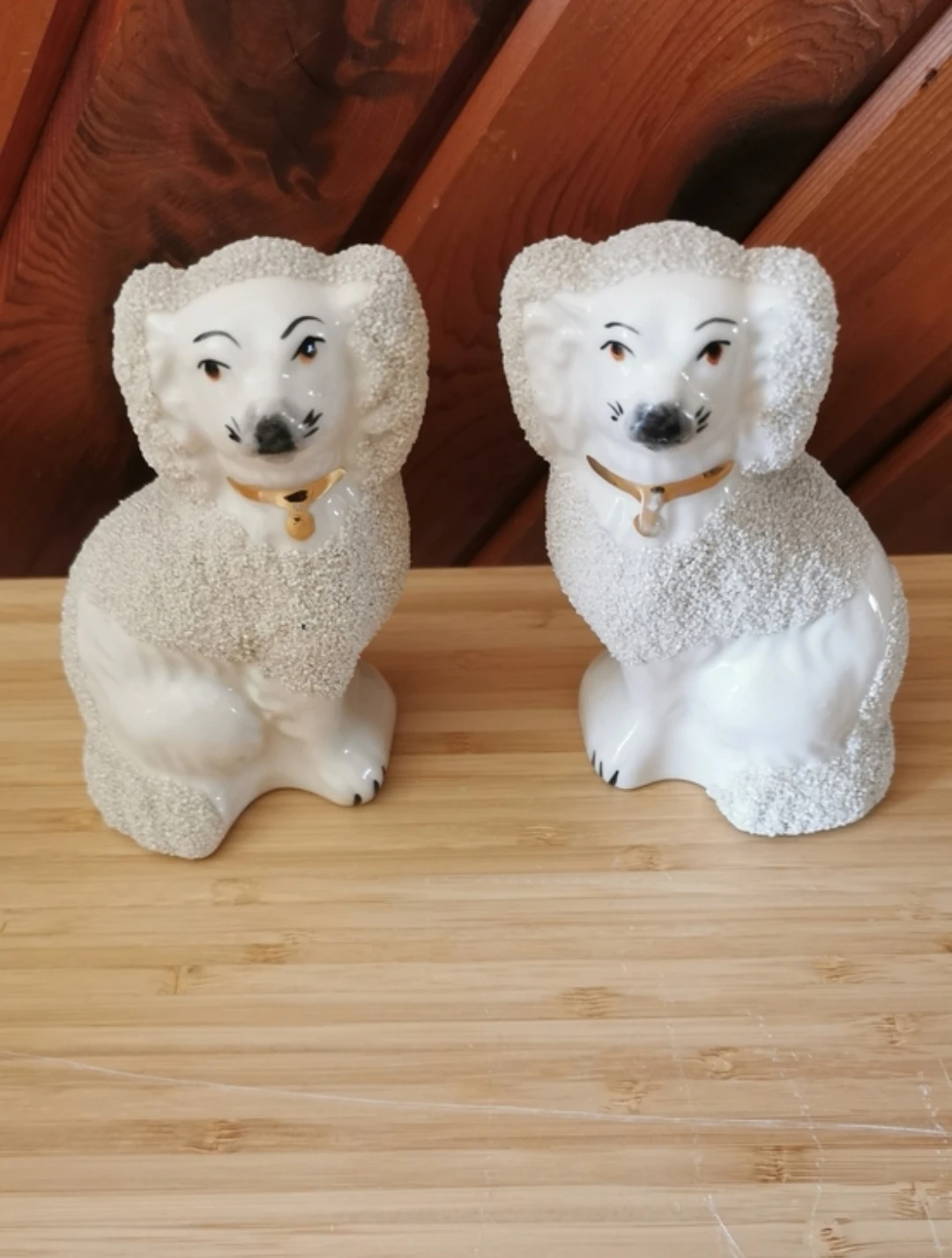 Vintage Staffordshire Confetti Dog Pair – English Porcelain - photo 2