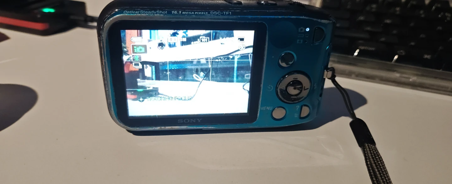 Sony Cybershot DSC-TF1 Waterproof Digital Camera - photo 2