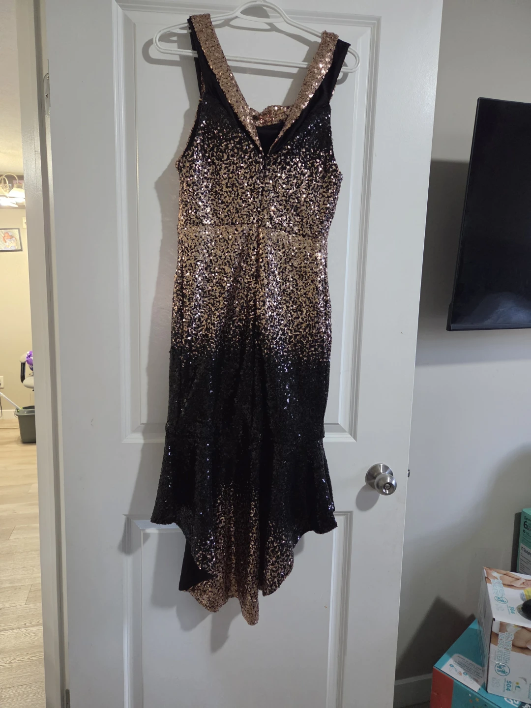 Goldengirl Fashion Sequined Ombre Dress - photo 4