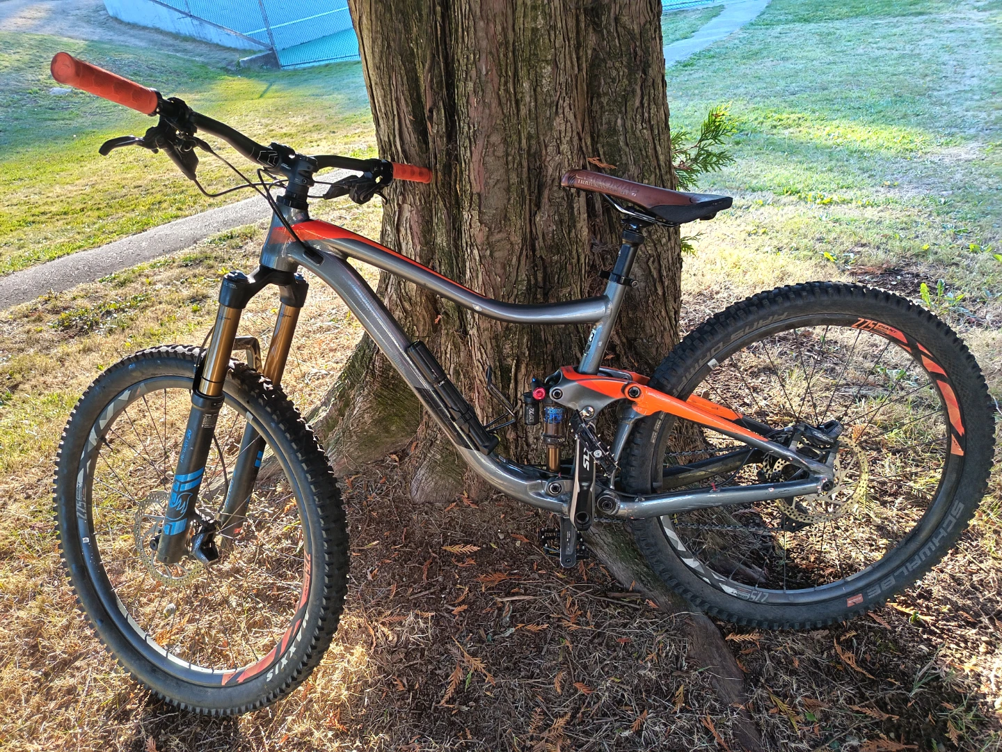 Custom Giant Trance 3 mountain bike size medium 27.5 wheels OBO - photo 4