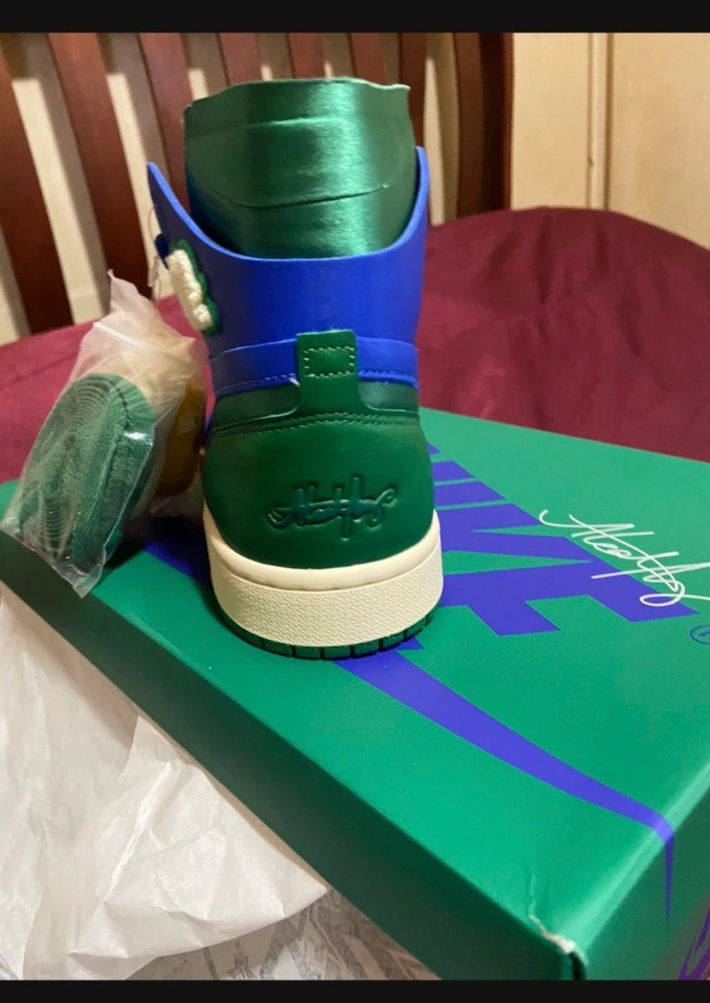 Nike WMNS Air Jordan 1 Zoom CMFT SP Hyper Royal Pine Green - photo 3