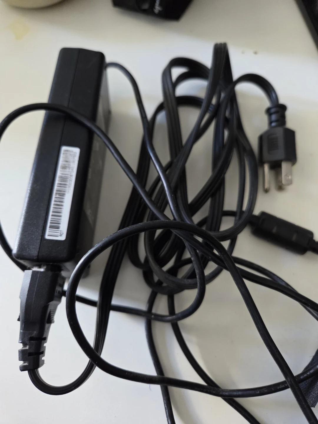Lite-On PA-1900-04 AC Power Adapter - photo 4