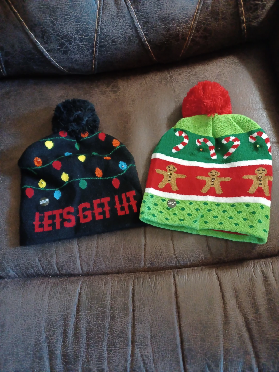 Set of 2 Light-Up Christmas Beanie Hats