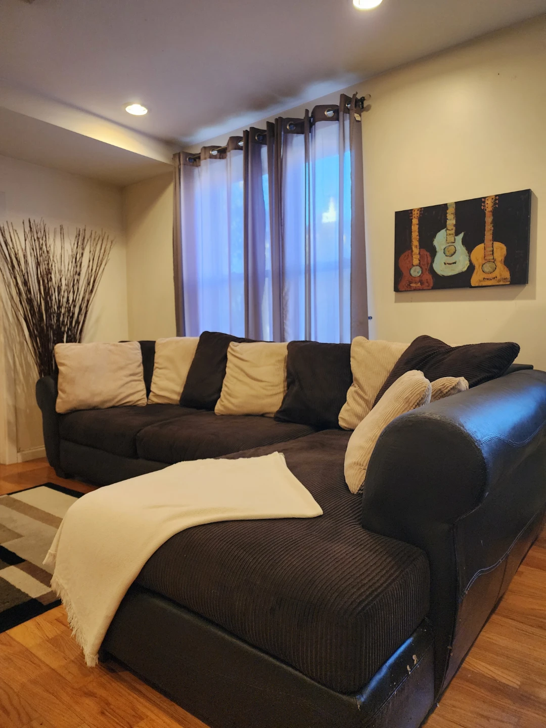 Comfortable 2-Piece L-Shaped Sectional Sofa - photo 3