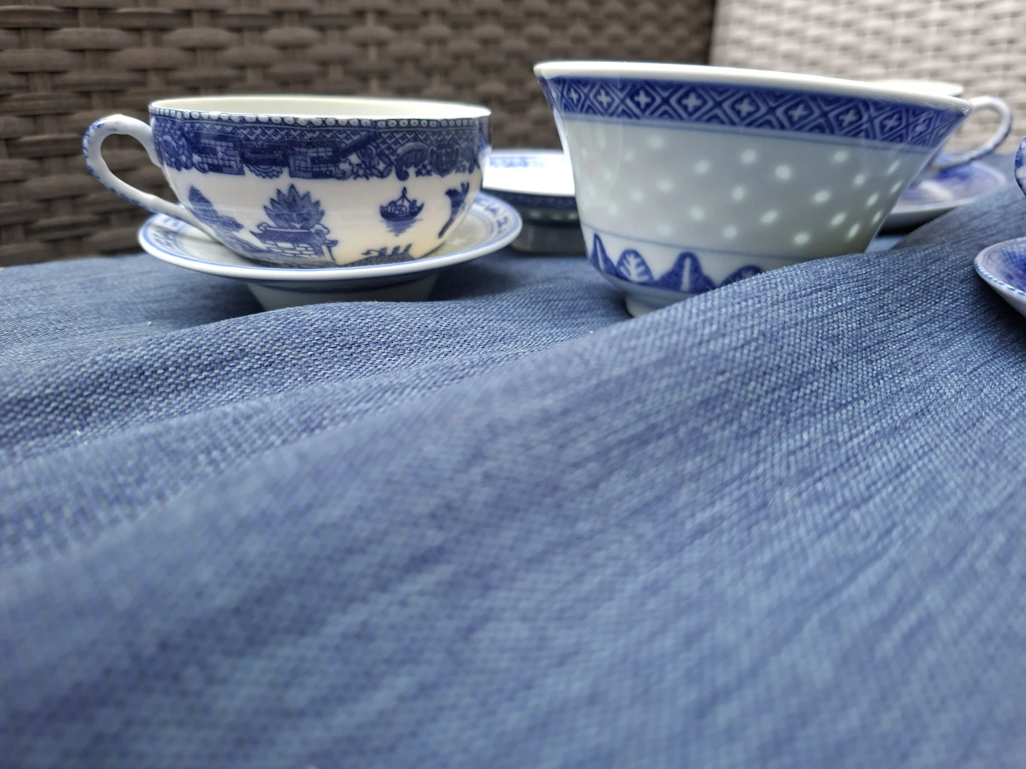 Blue Willow Tea Cup and Saucer Set - photo 5