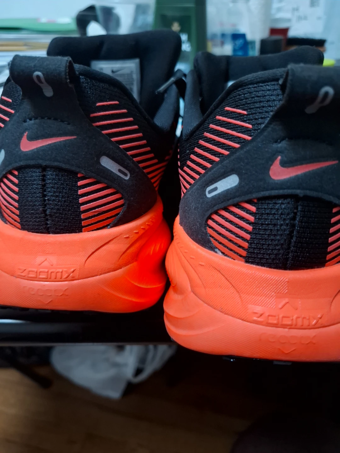 Nike Vomero 18 Running Shoes - photo 3
