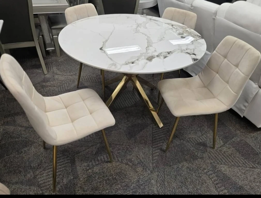 Dining Set with 4 Chairs
