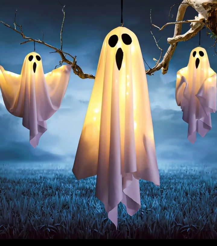 (BRAND NEW) 3-Piece LED Hanging Ghost Halloween Decor