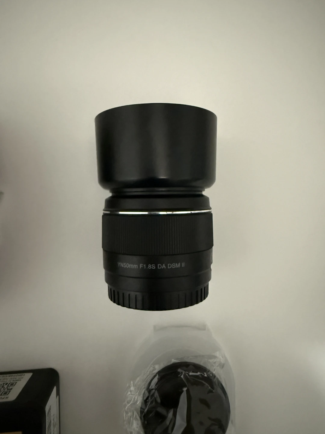 Sony E-Mount Camera Lens Bundle – Yongnuo 50mm + Nikon 70–210mm - photo 3