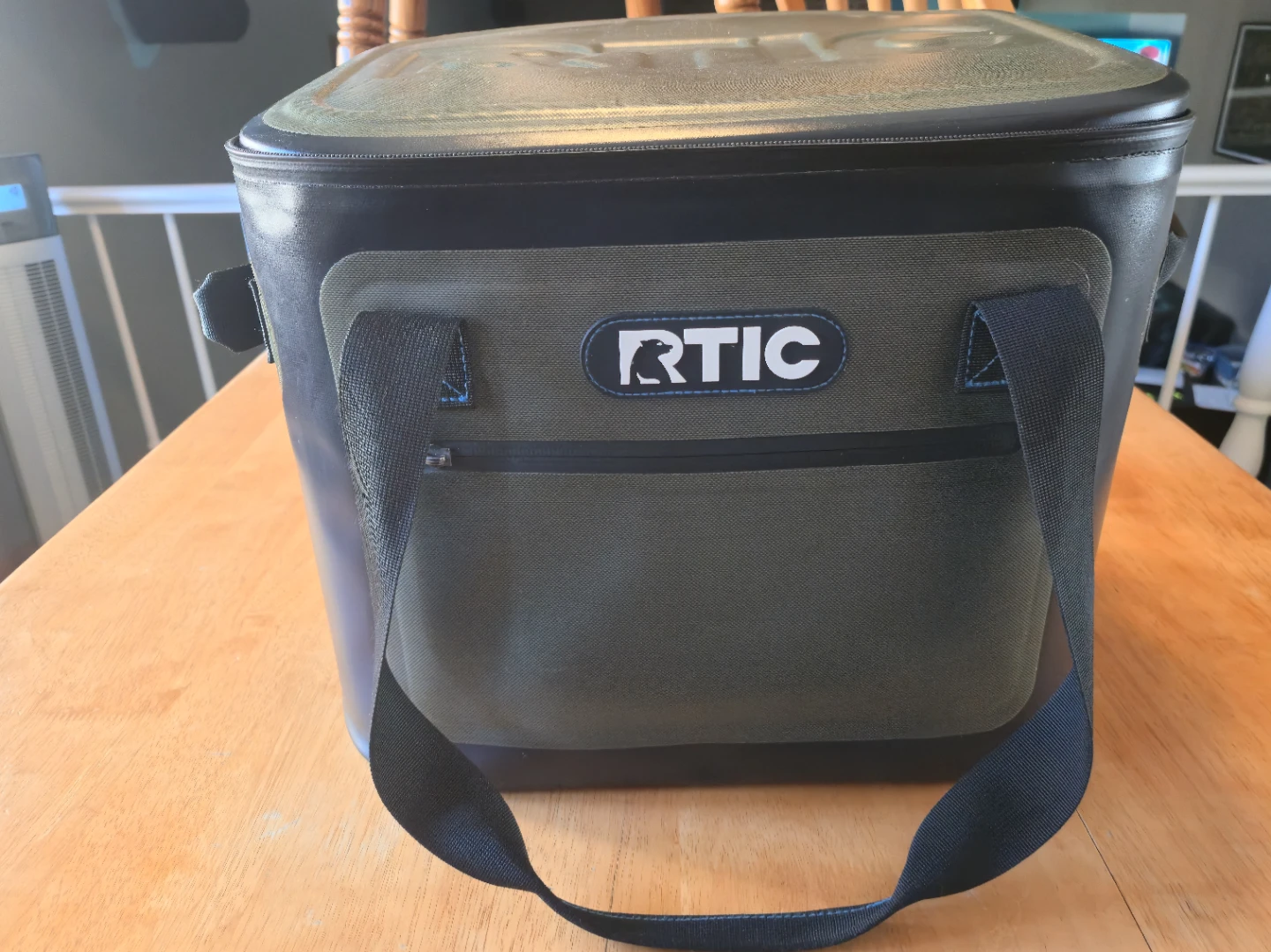 RTIC Soft Pack 30 Heavy-Duty Insulated Cooler
