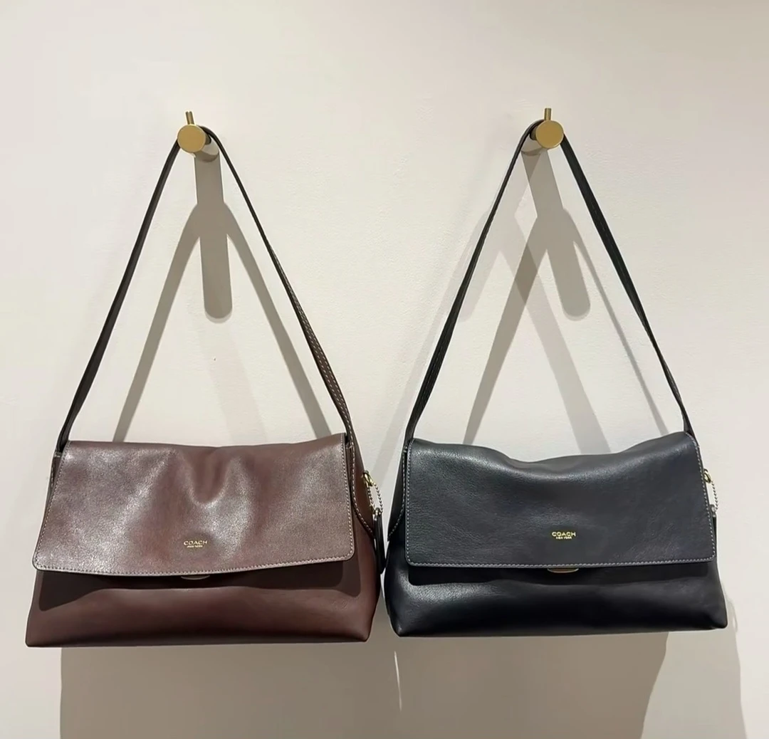 Authentic New With Tag ⭐️Coach Chelsea Shoulder Bag 26 - photo 3