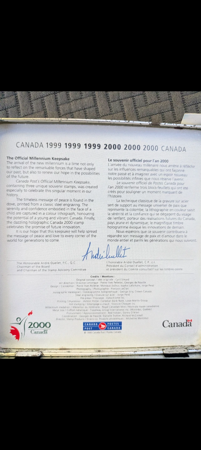 Canada Post Official Millennium Keepsake Set - photo 5