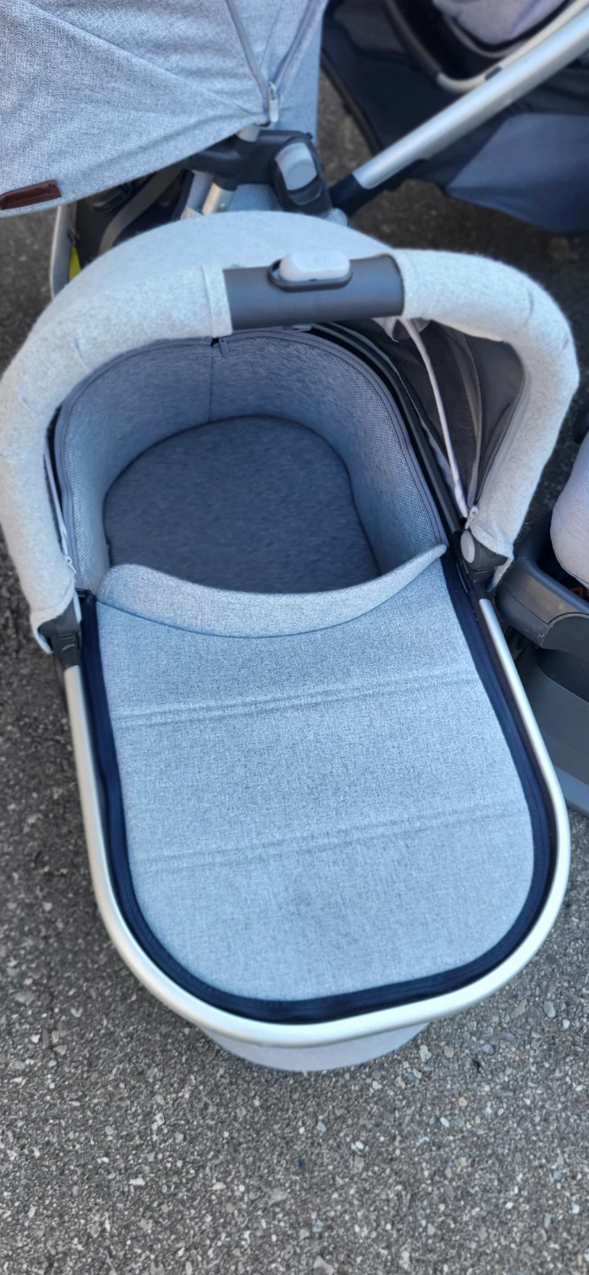 V2 UPPAbaby Vista Stroller and Mesa V2 Car Seat Set - photo 2