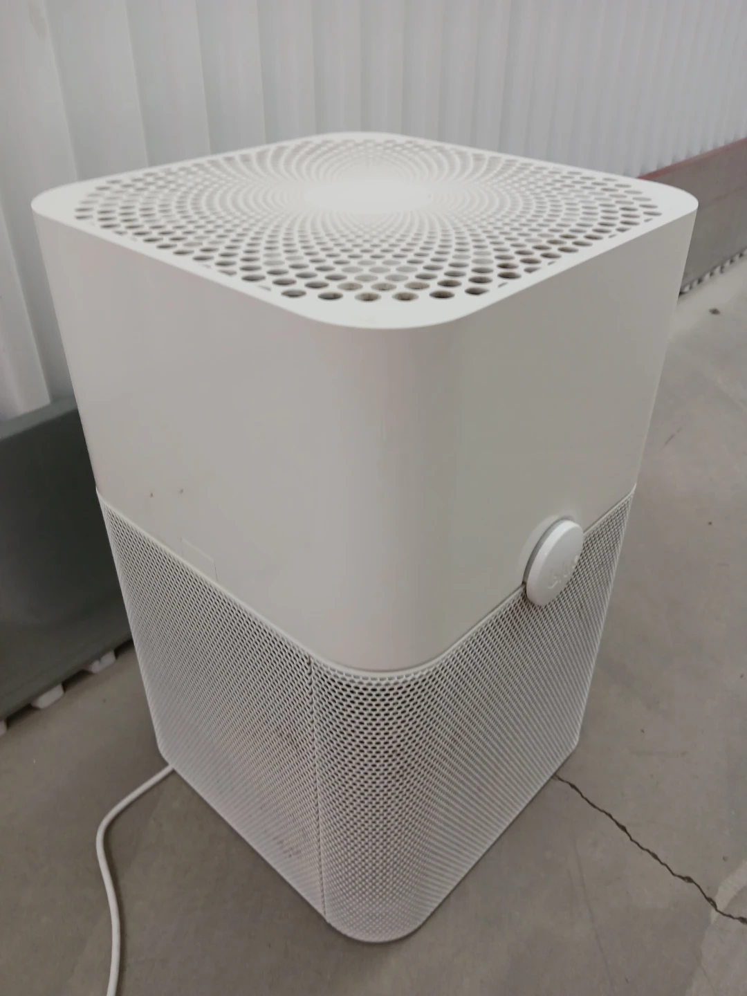 Blueair Blue 211+ Air Purifier - photo 2