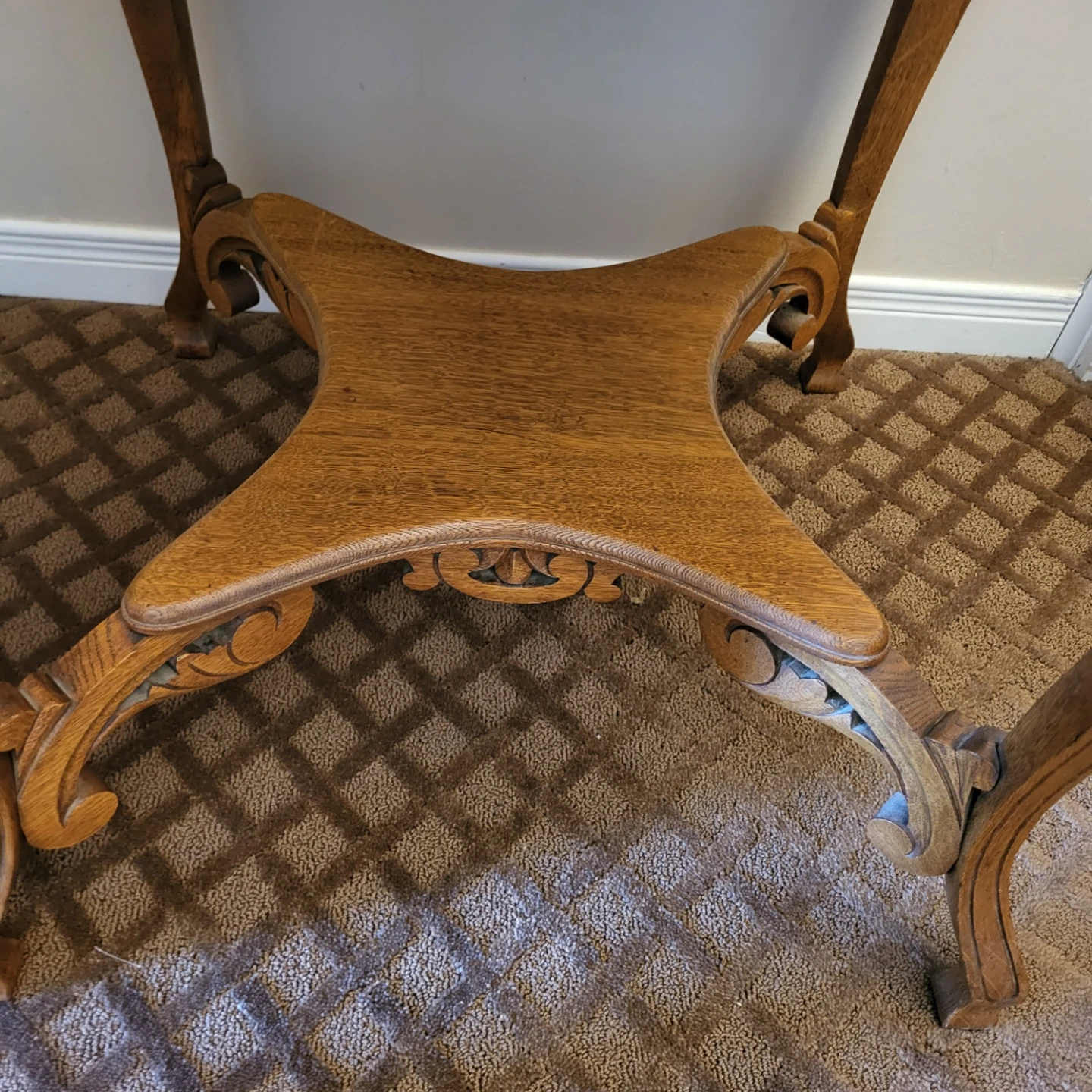 Vintage Carved Oak Side Table - photo 3