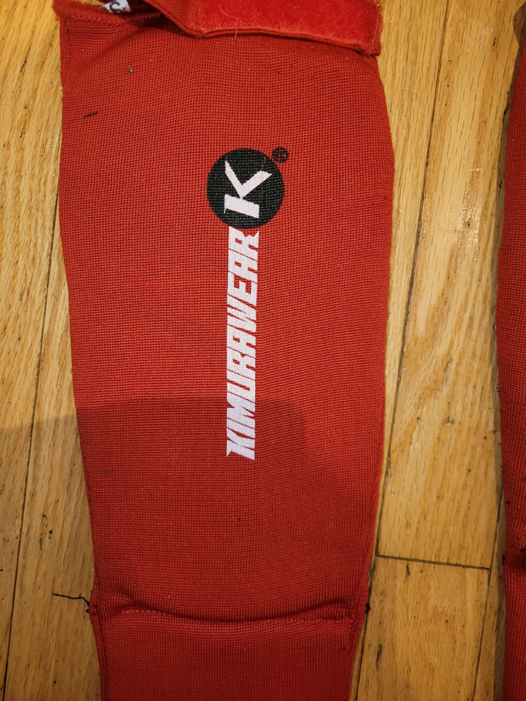 Kick boxing gloves and shin /foot  protection. - photo 3