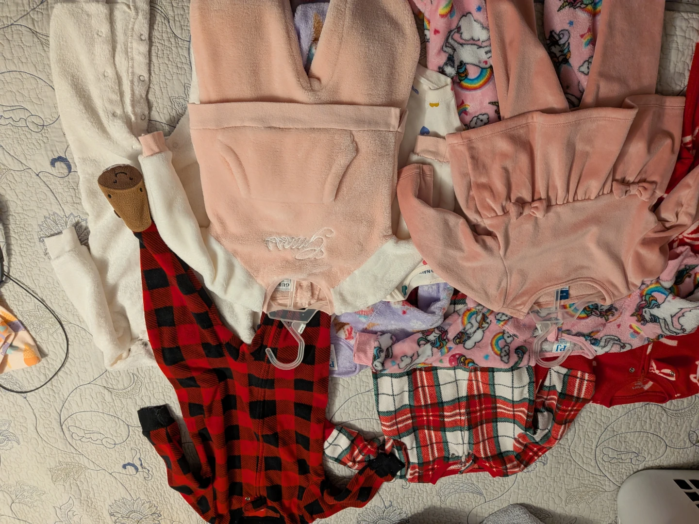 Toddler Girls Assorted Pajamas Lot - photo 2