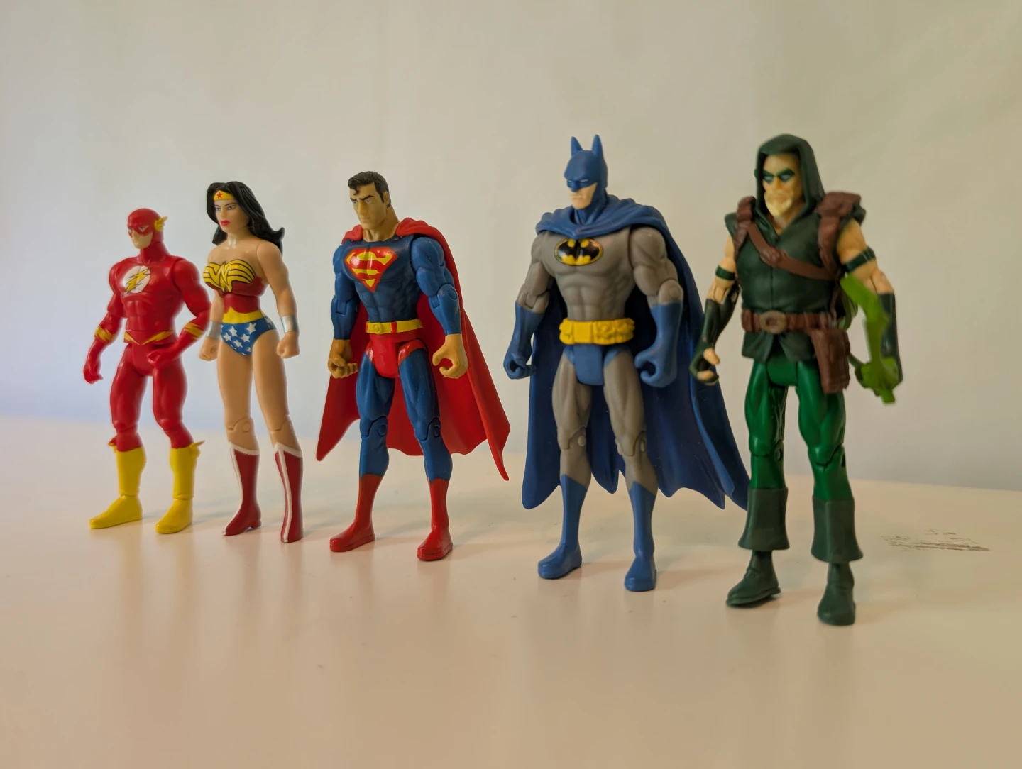 Set of 8 - DC Comics Infinite Universe Series Action Figures - photo 2