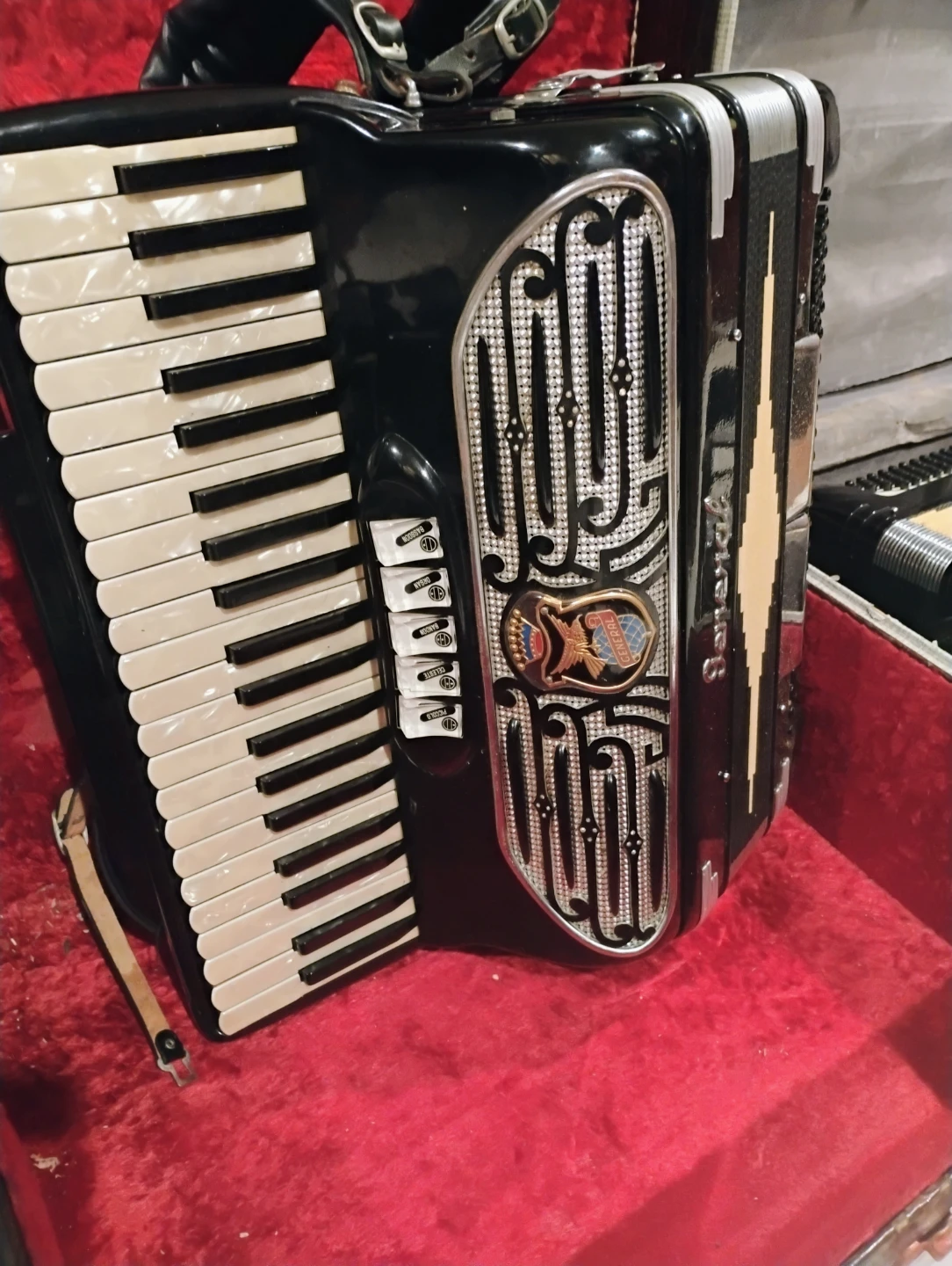 General Piano Accordion - photo 3