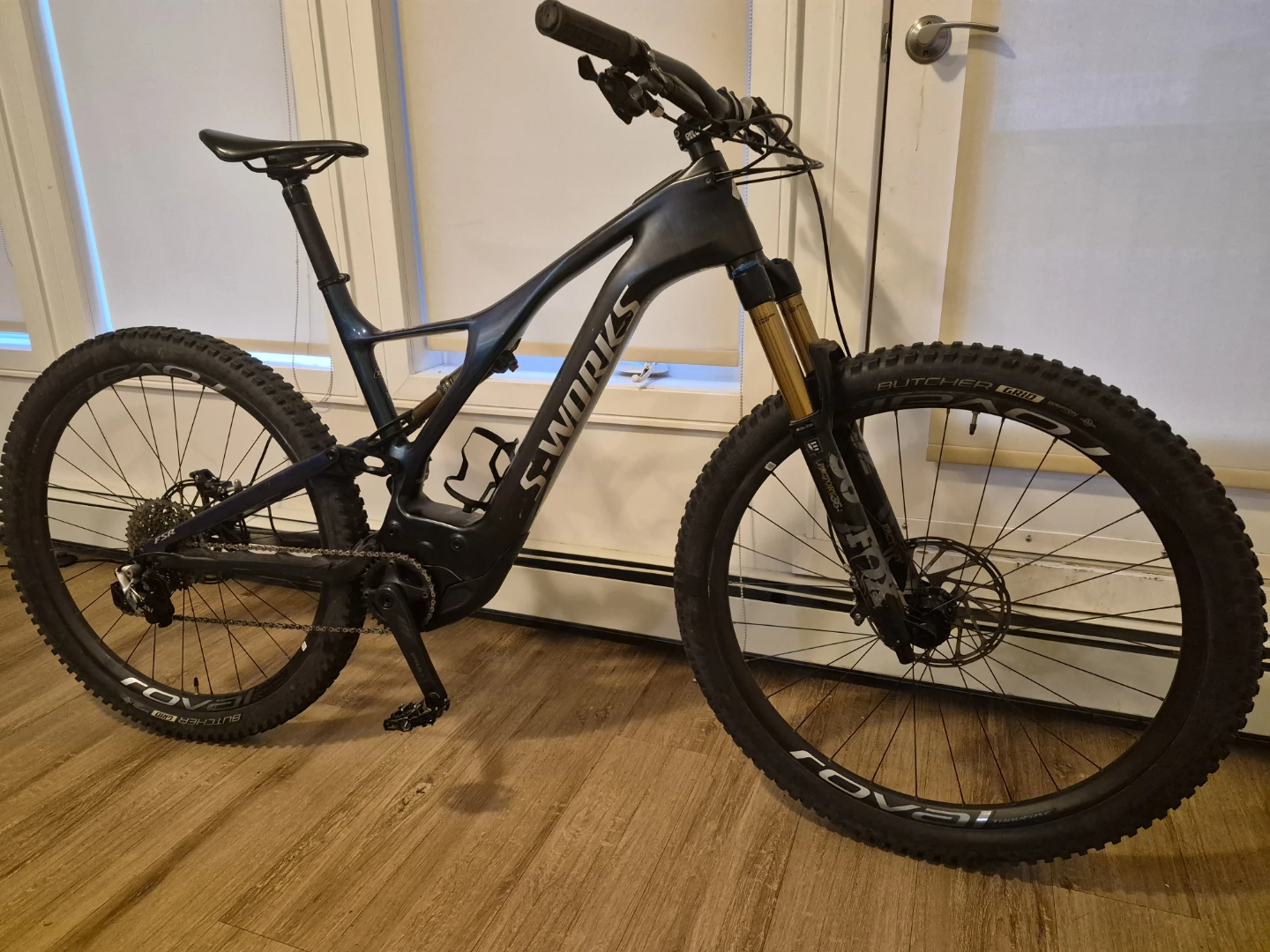2019 specialized level pedal assist - photo 2