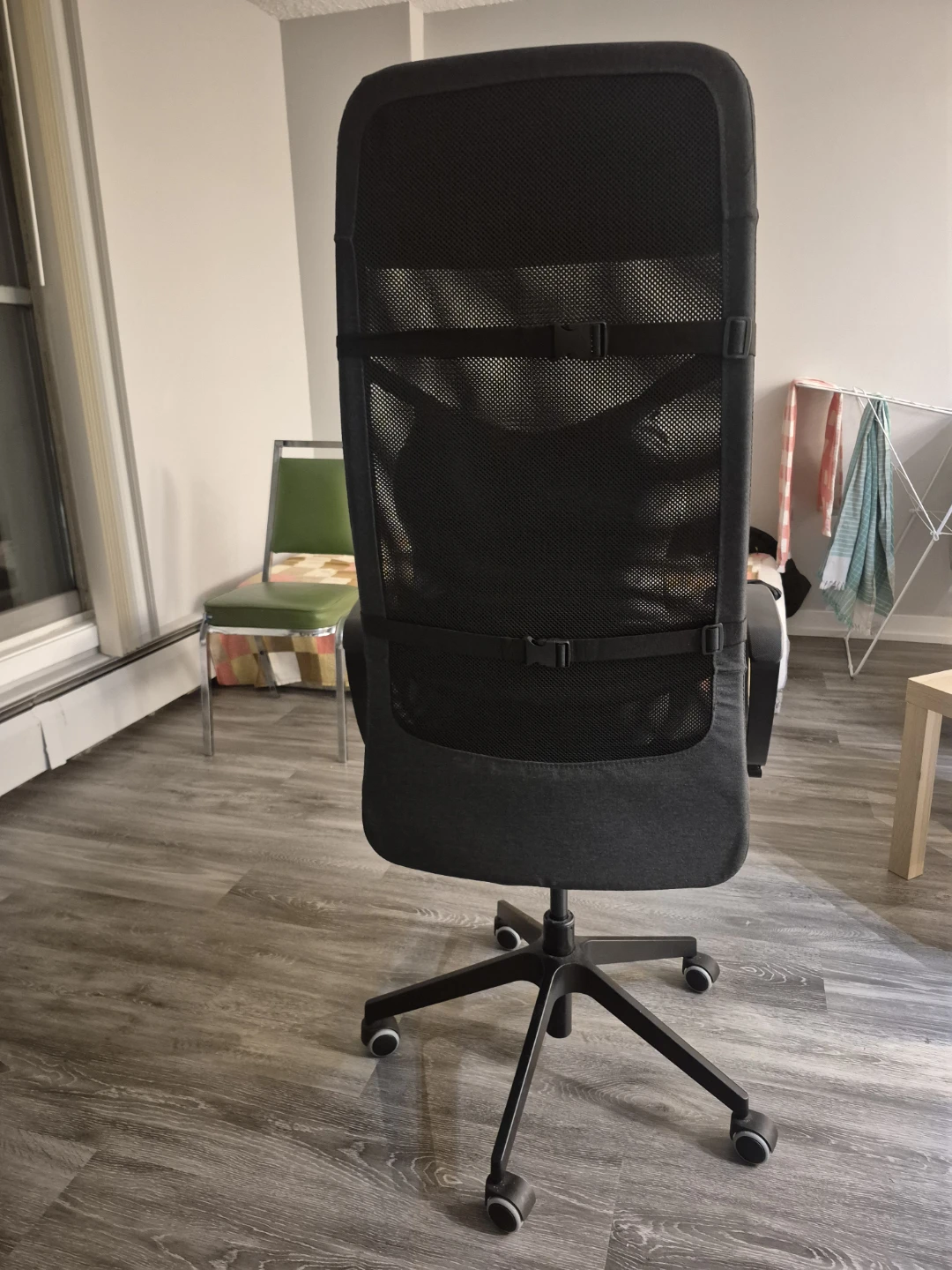 Office Chair - photo 2