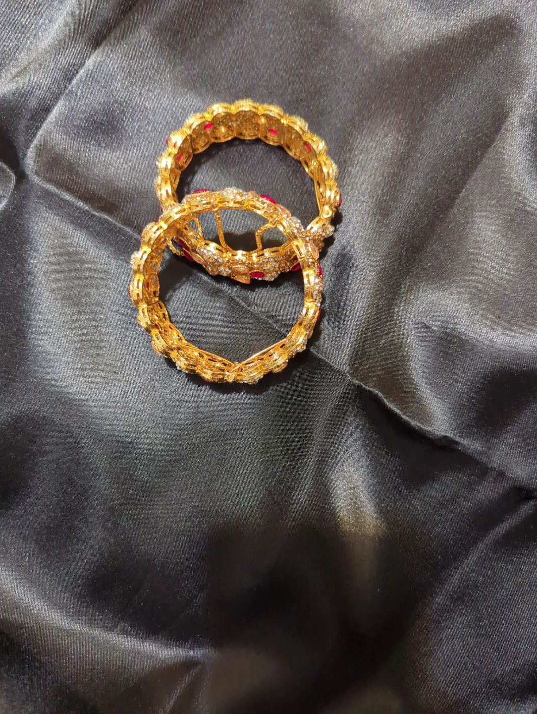 Gold-Tone Rhinestone and Ruby-Colour Bangle Set - photo 5