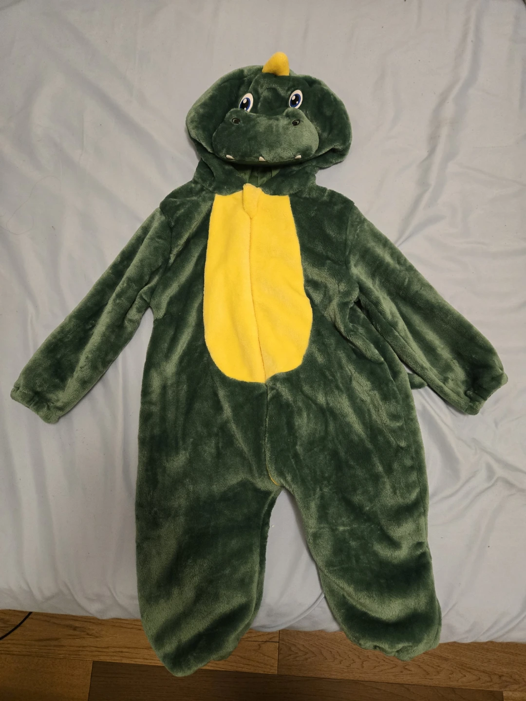 Baby Green Dinosaur Costume Size 18-24 mos - photo 2