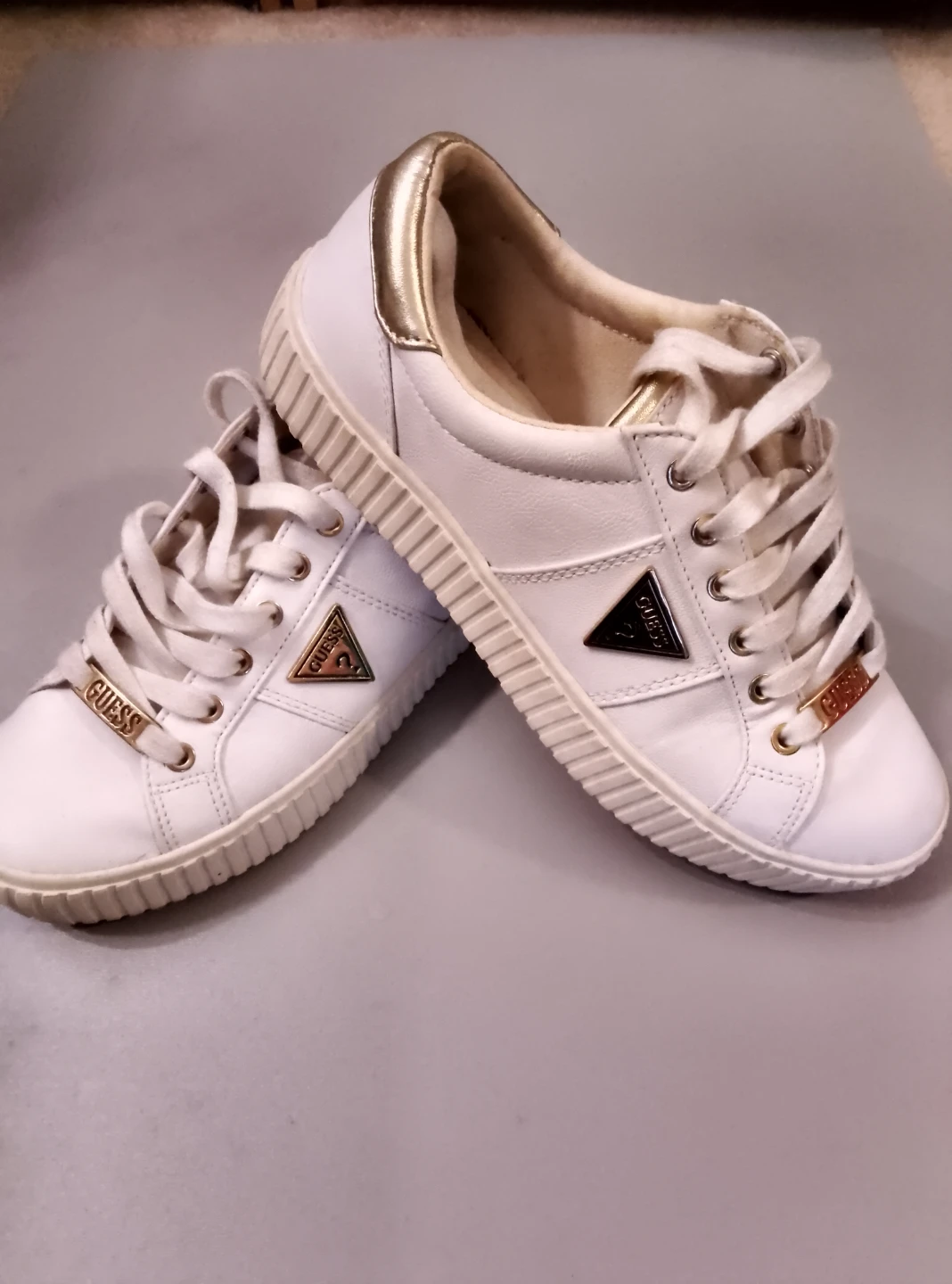 GUESS White Sneakers