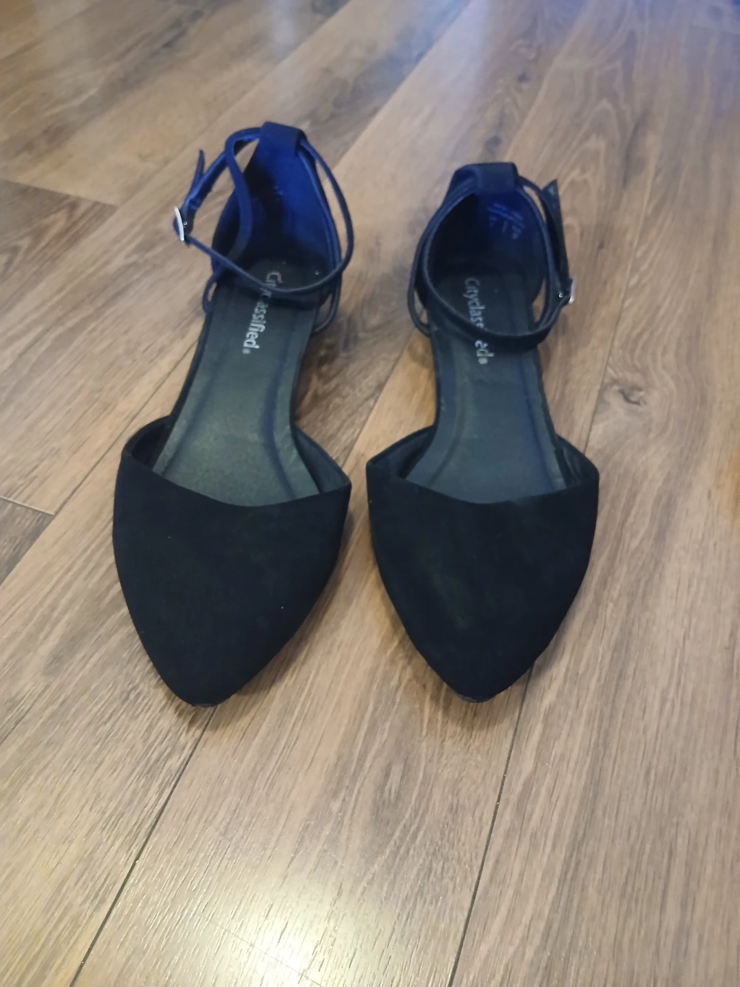 City Classified Black Ankle Strap Flats Size 7