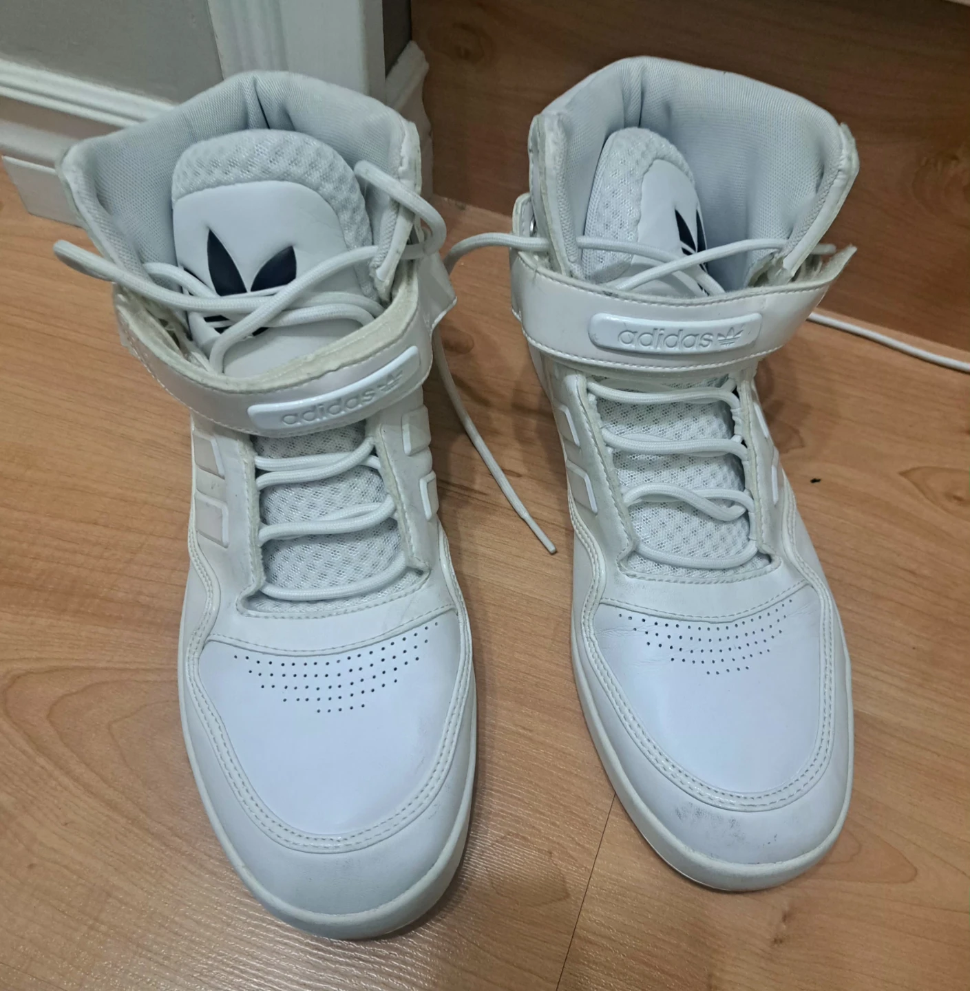 Adidas White High-Top Sneakers Size 11 - photo 3
