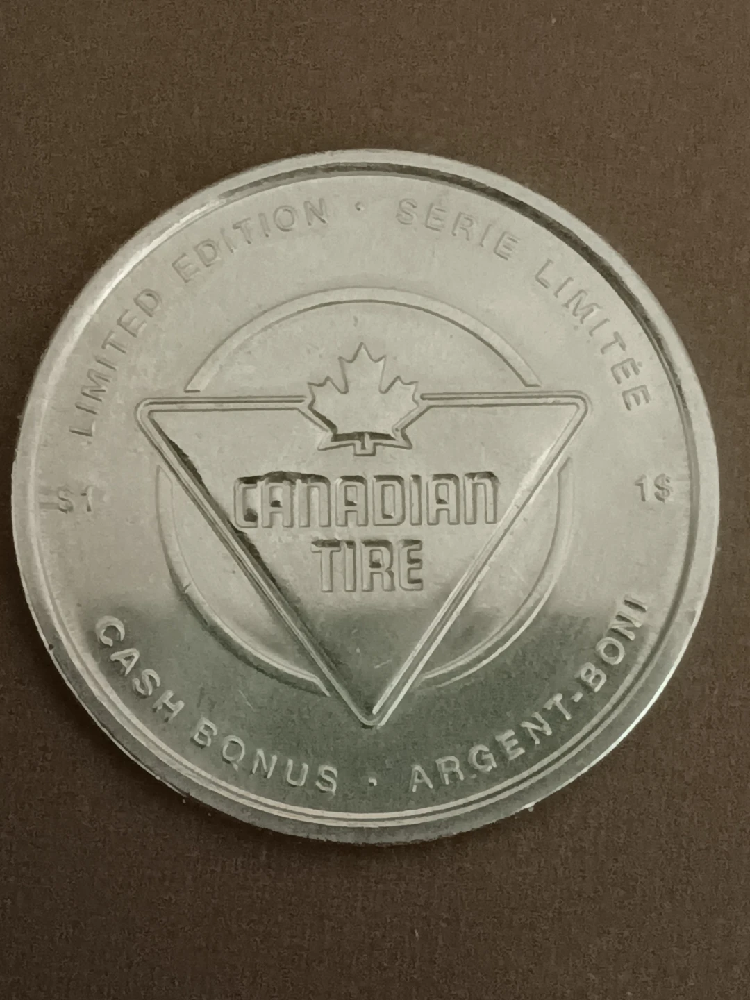 2010 Canadian Tire Limited Edition $1 Cash Bonus Token - photo 2