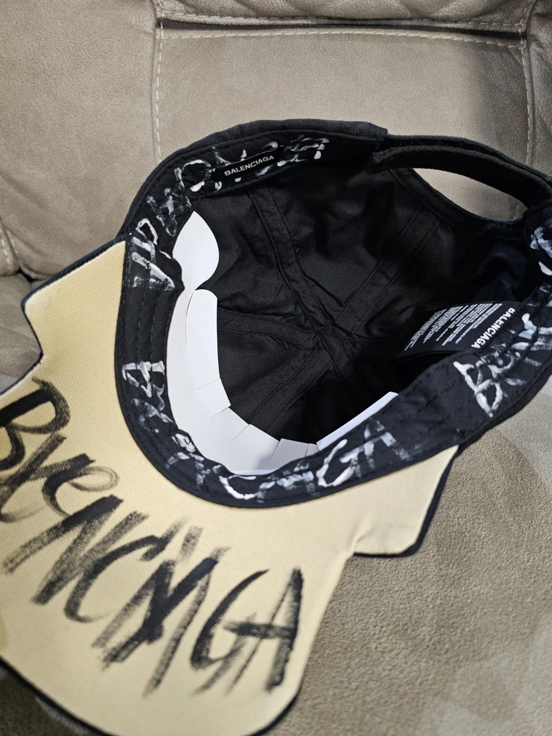 Balenciaga cap hat - photo 2
