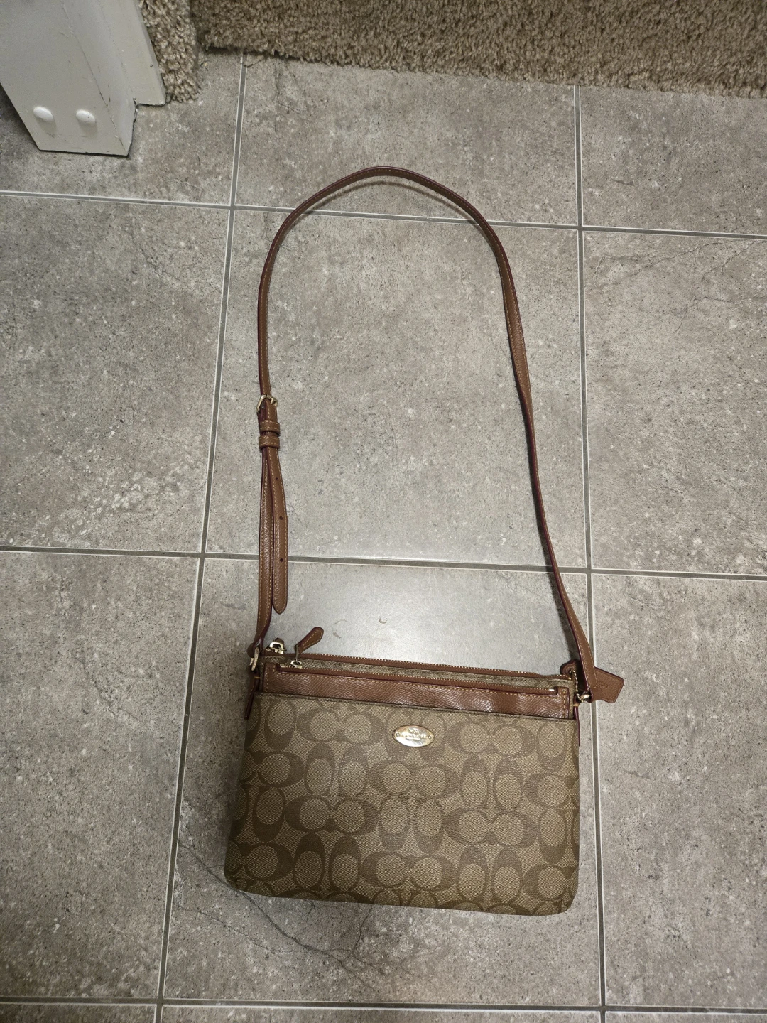 Coach Signature Canvas Crossbody Bag - photo 5