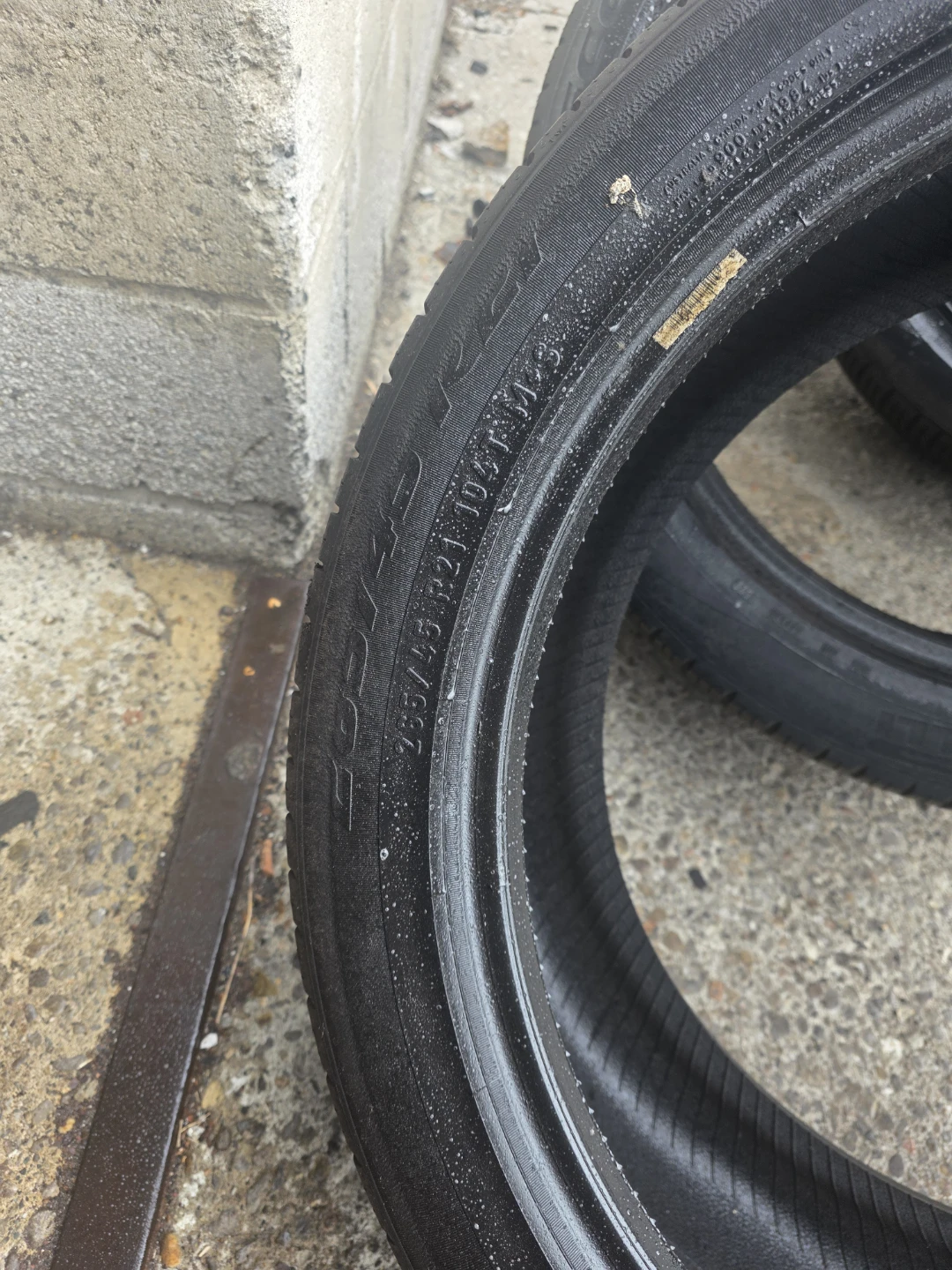 Set of 4 Pirelli Scorpion Zero All Season Tires - photo 2