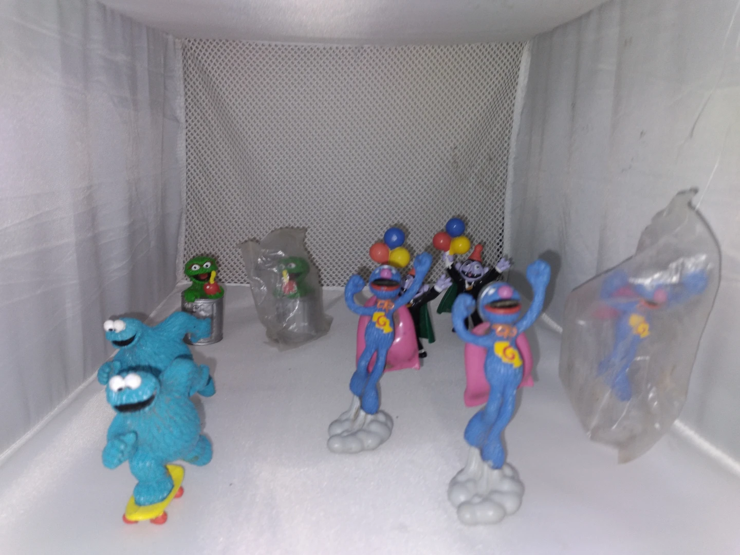 Sesame Street and Fraggle Rock Collectible Figures - photo 4