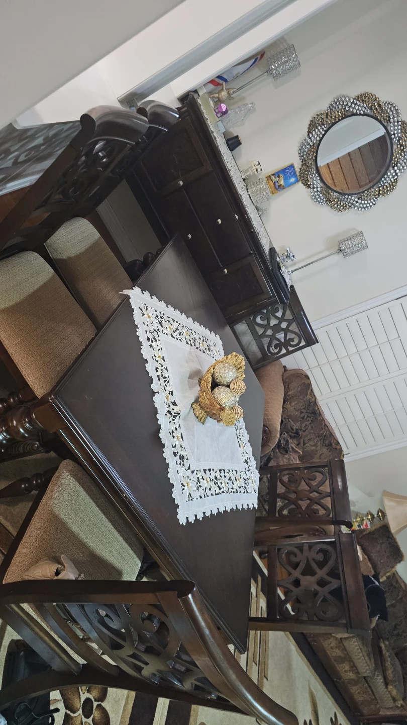 Dinning table with 6 chairs - photo 4
