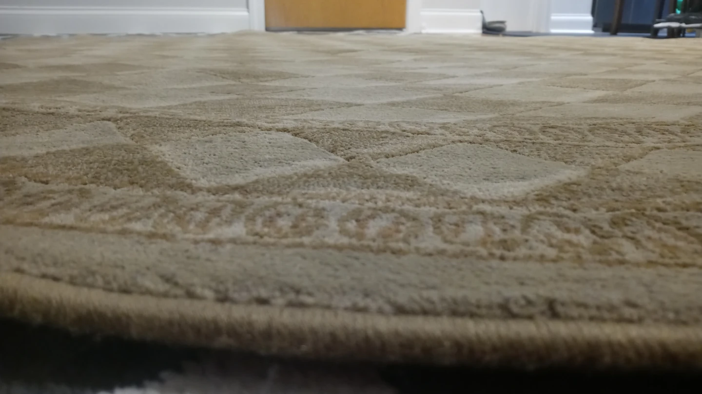 Round Tan Diamond Pattern Area Rug - photo 4