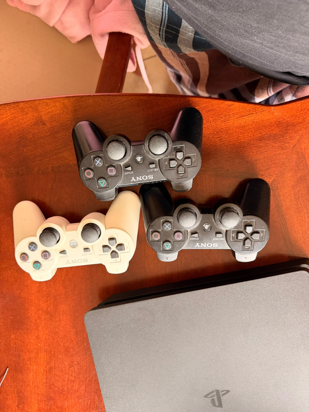 PlayStation 3 Bundle with Controllers and Games - photo 3