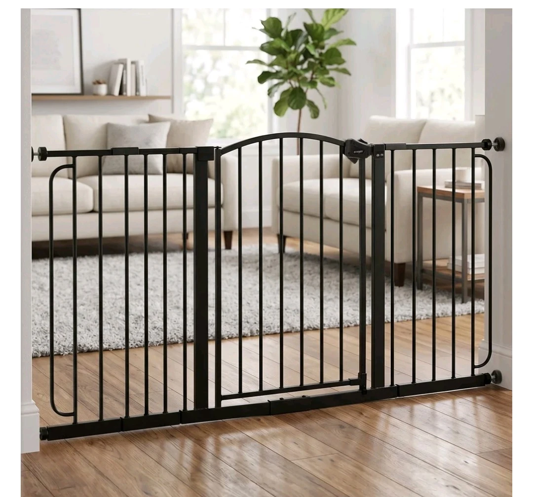 Regalo Safety 30.5-58" Extra Wide Arch Baby Gate with Door