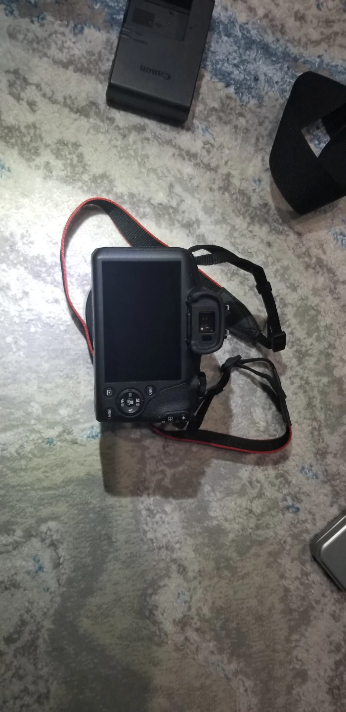 Canon EOS R100 Camera Bundle - photo 4