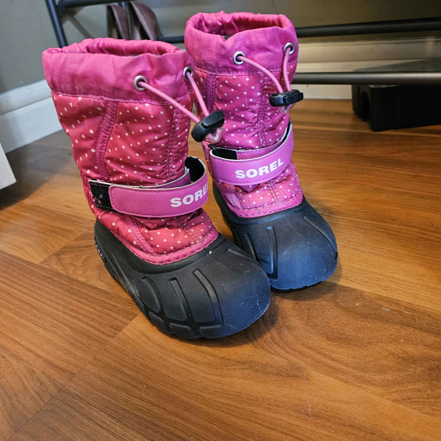 Sorel Winter Boots Pink Polka Dot Kids Size 11