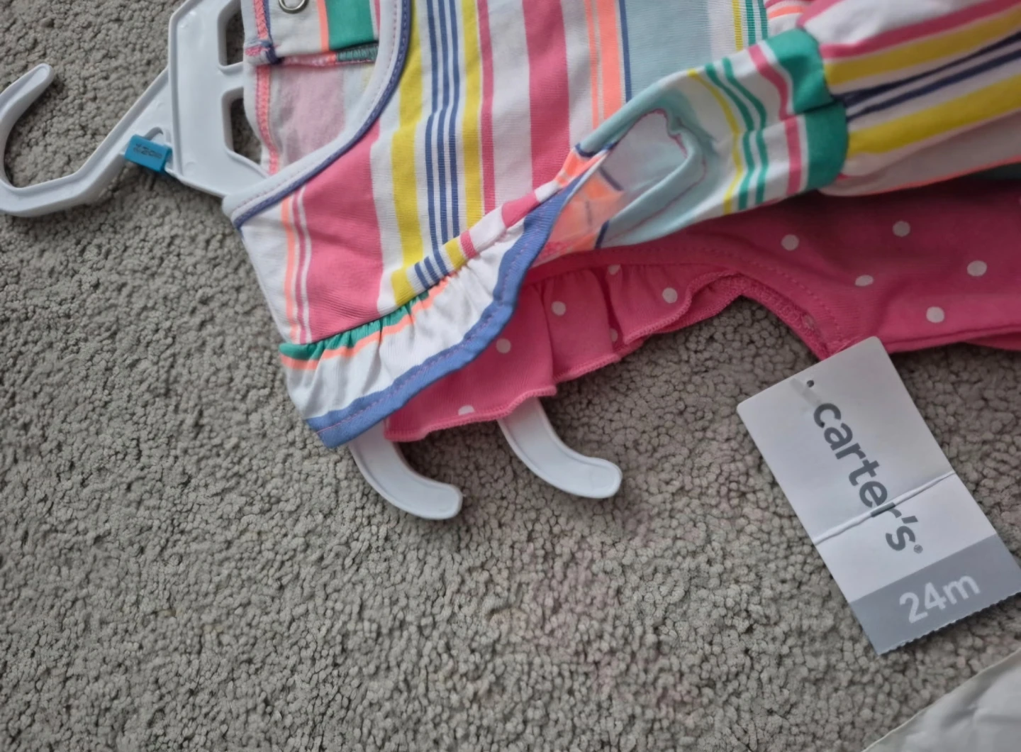 Carter's 24 m toddler girl, New two dresses with tags. - photo 5