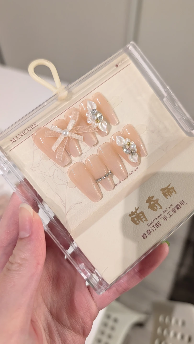 Press-on Nail bundle - photo 2