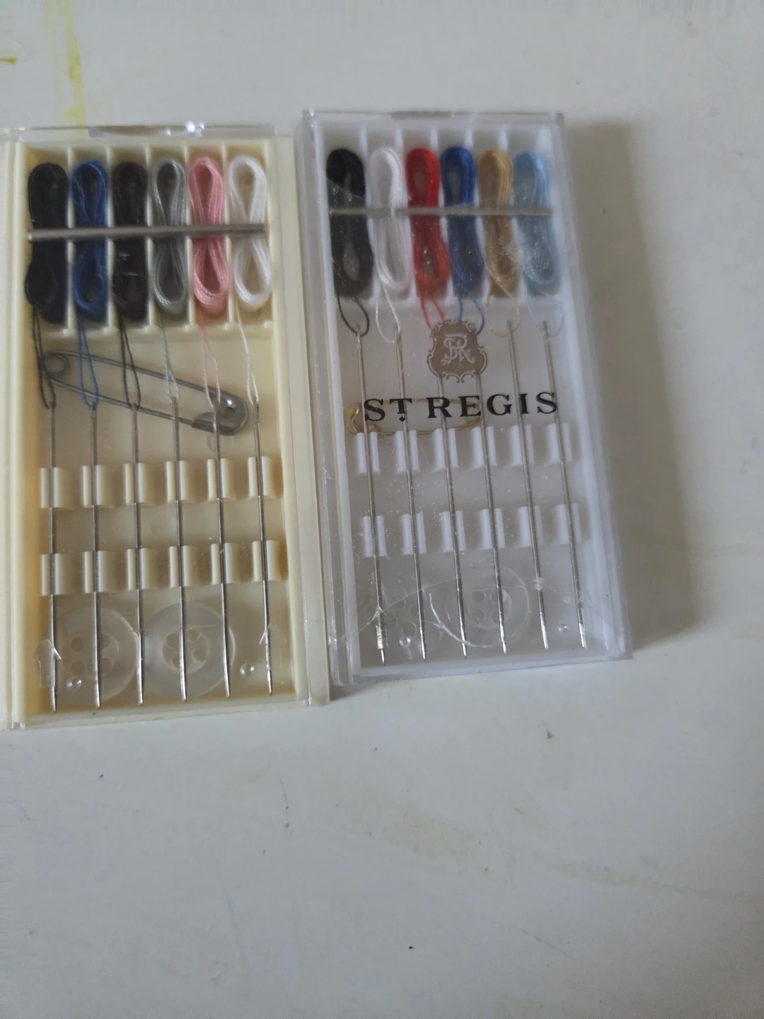 St Regis Sewing Kits - photo 5