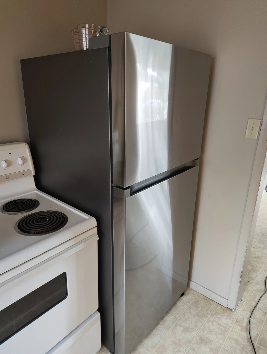 Samsung RT18M6213SR Stainless Steel Refrigerator - photo 2