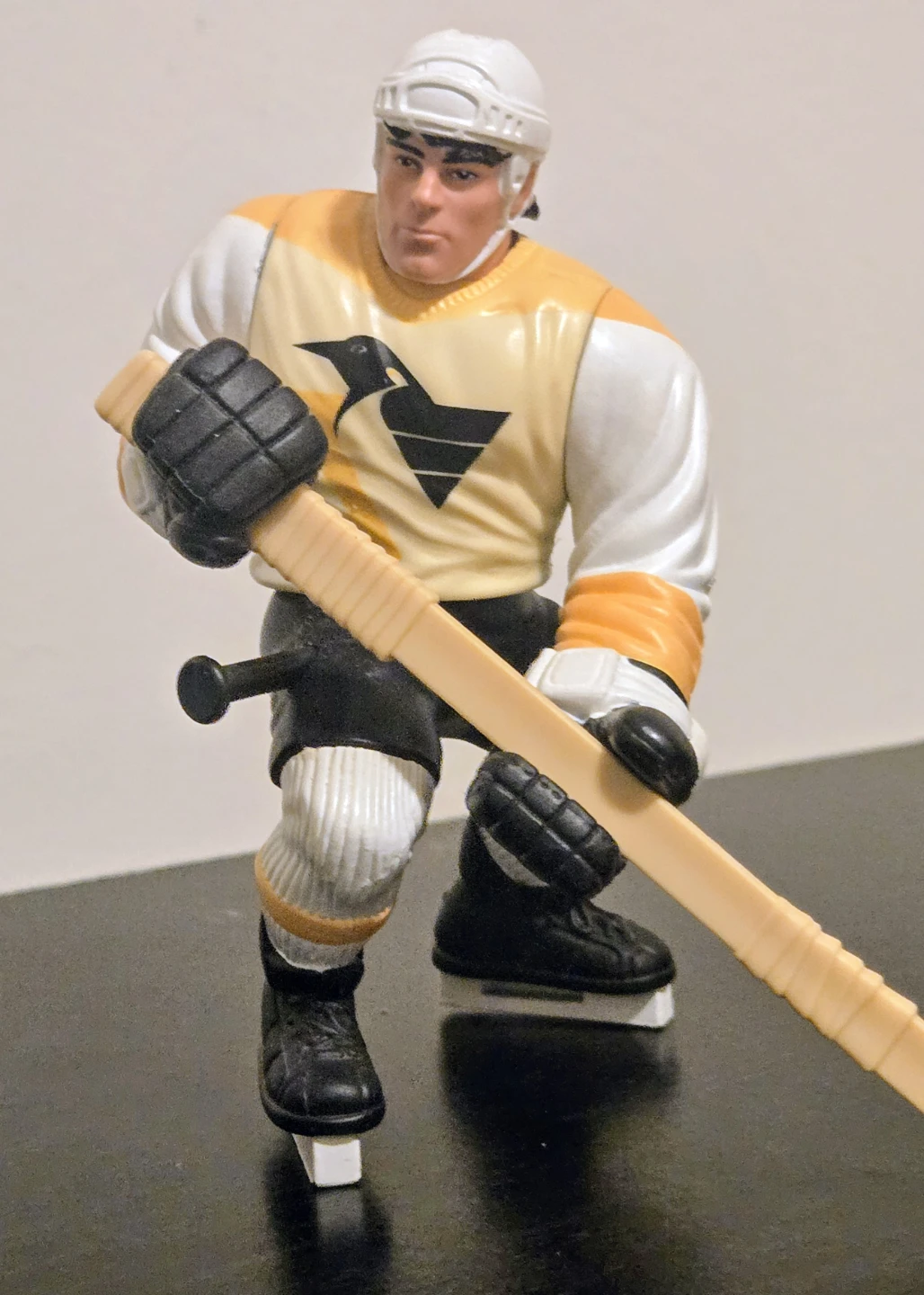 Vintage NHL Hockey Figures Mcfarlane Roy, Jagr, Kariya XL - photo 5