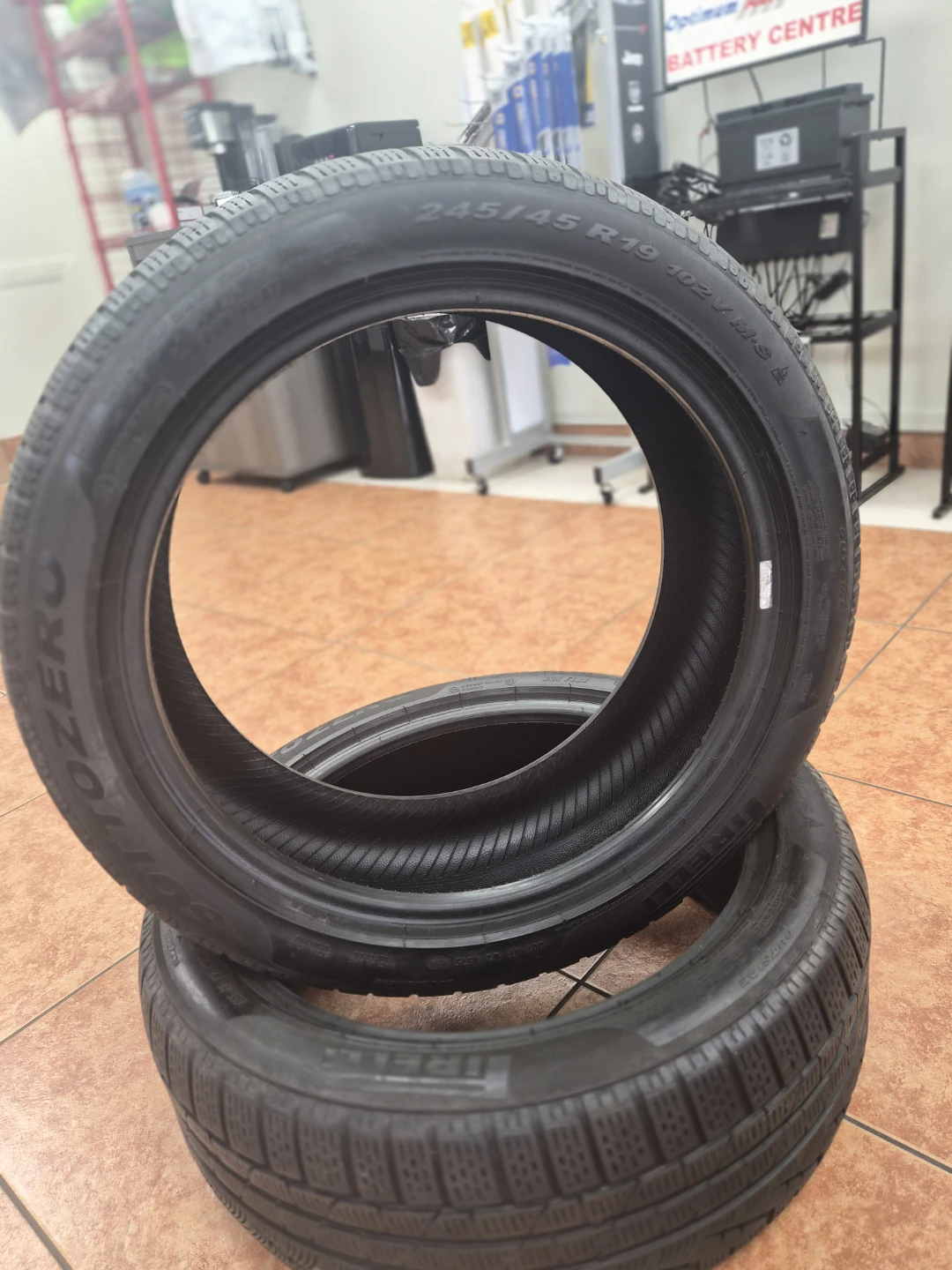 Pirelli P Zero Tires 245/45 R19 102V