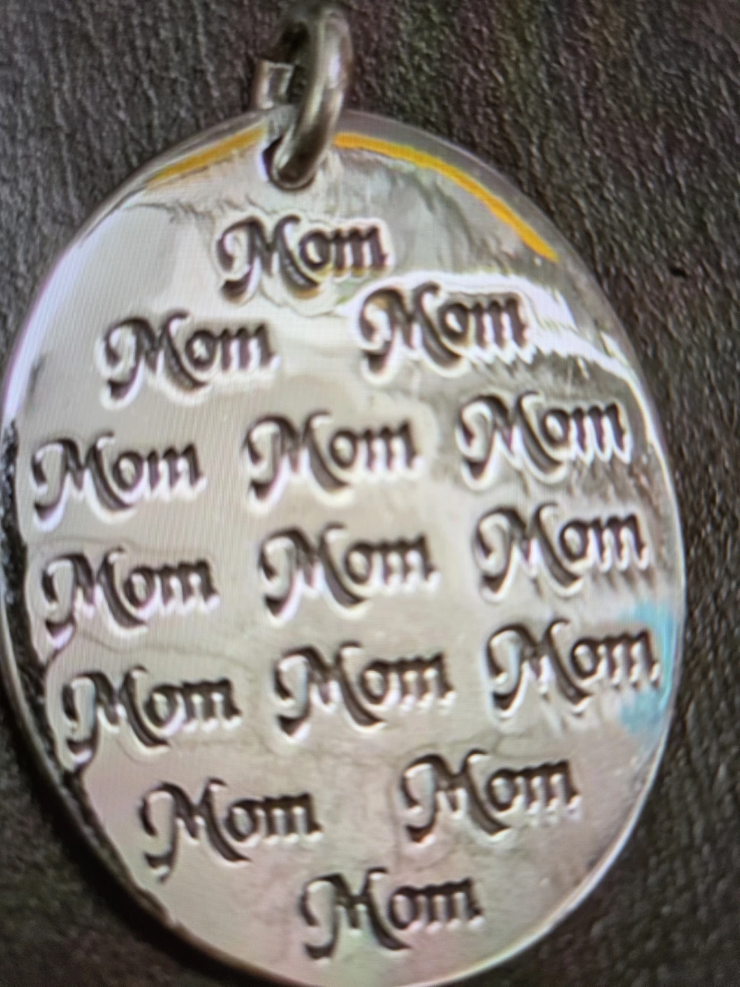 4.76 G Silver  (.925) Mom Pendant