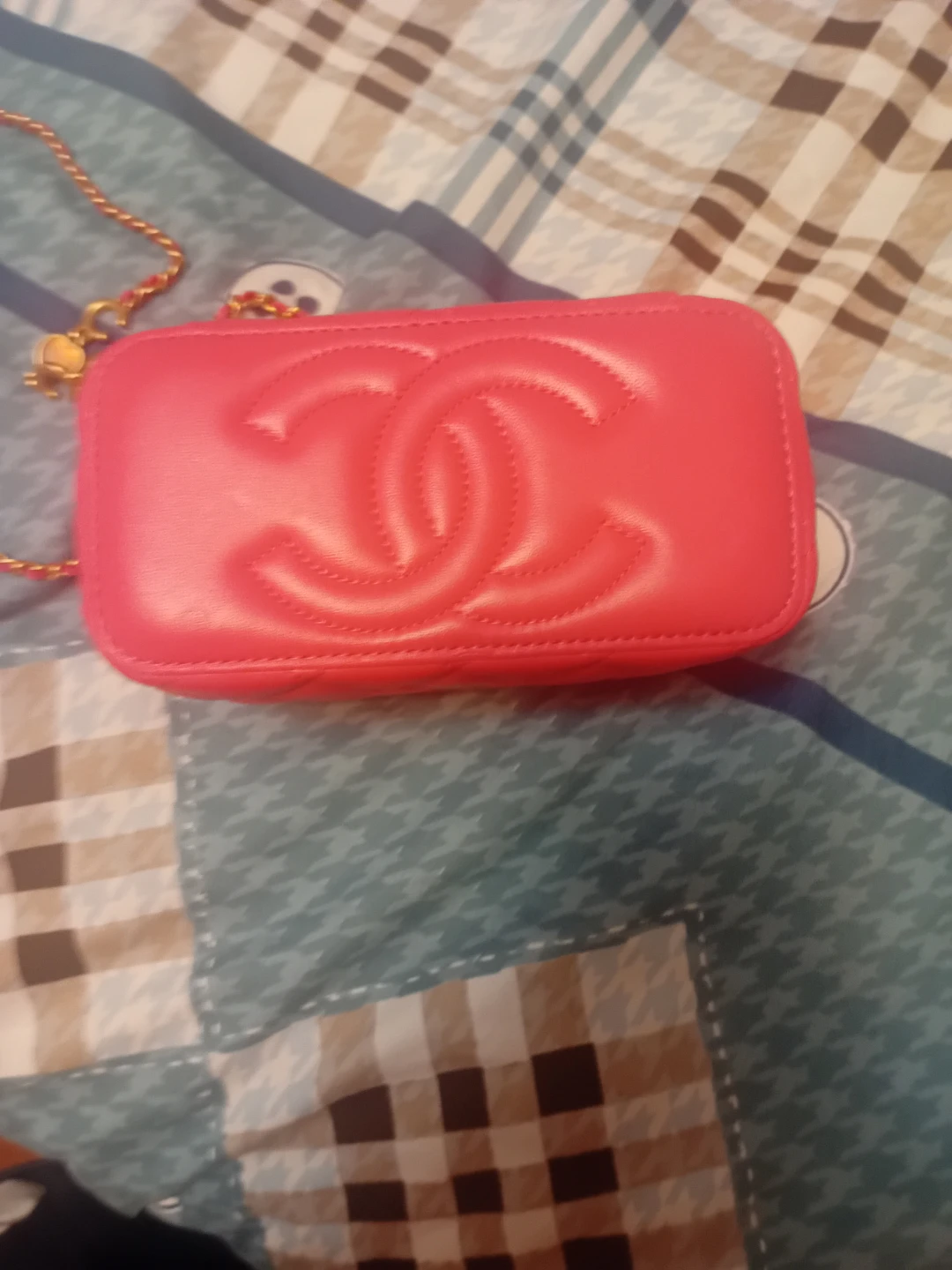 Chanel Quilted Vanity Case Rose Gold - photo 4