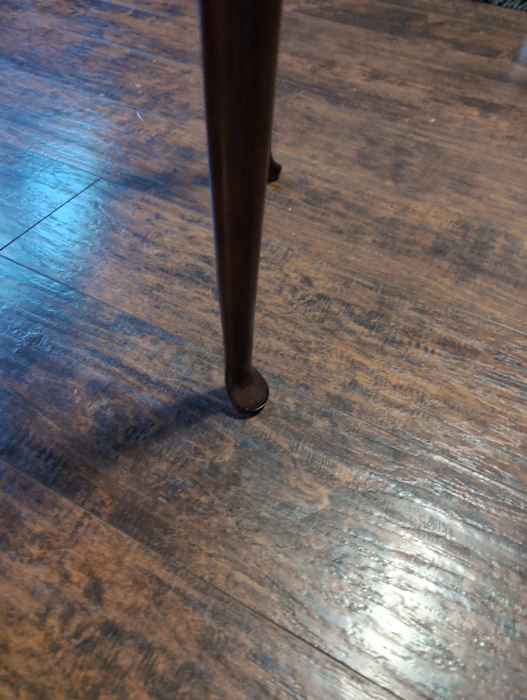 Classic Wooden Side Table - photo 5